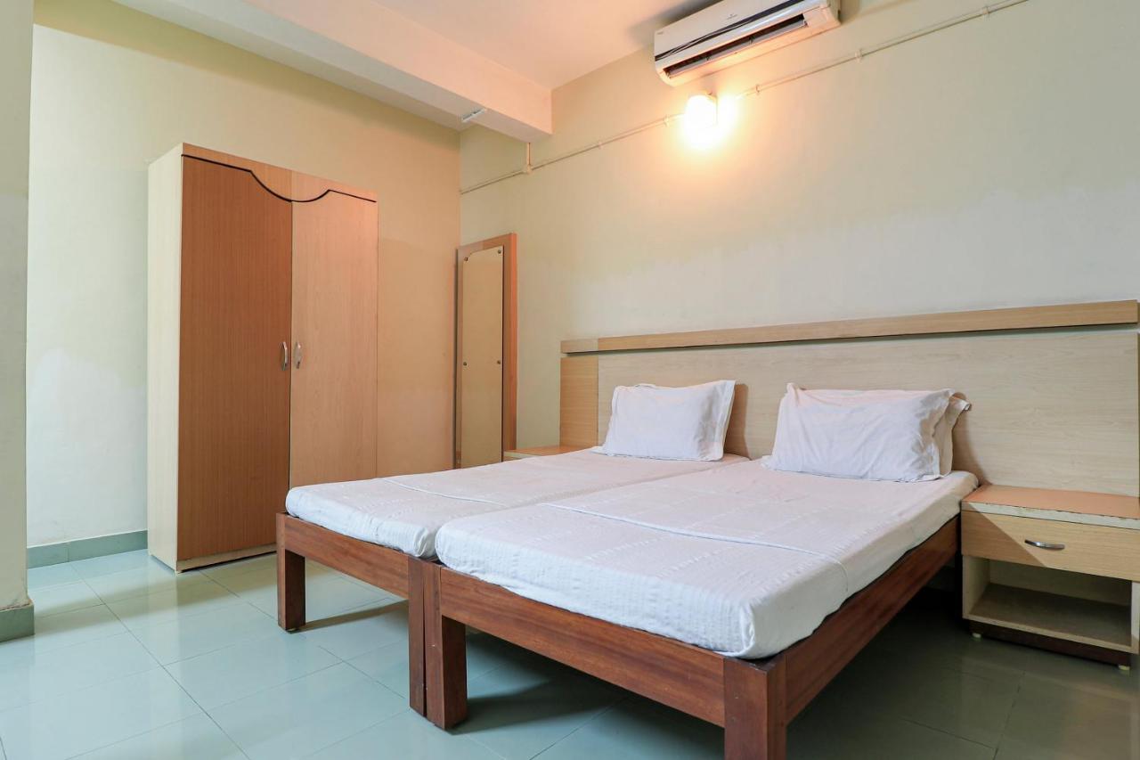 สปอต ออน 60610 มาลาพร ทัวริสต์โฮม Hotel Kannur ภายนอก รูปภาพ